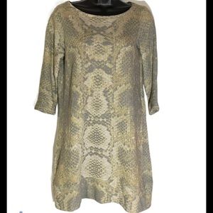 Zara Sweater Dress Key Hole Back Snake Print Bracelet Sleeve Women’s Size Medium